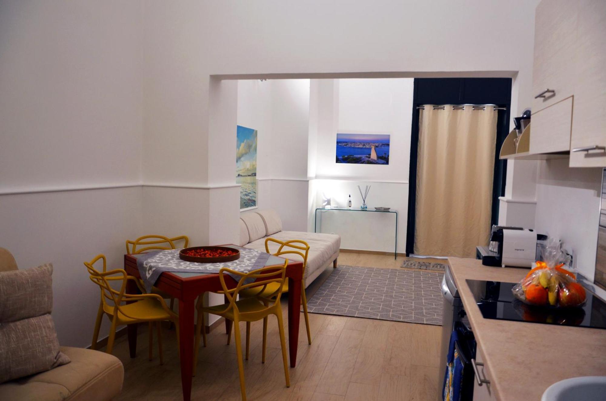 ברינדיזי Conte Cavour Apartment מראה חיצוני תמונה